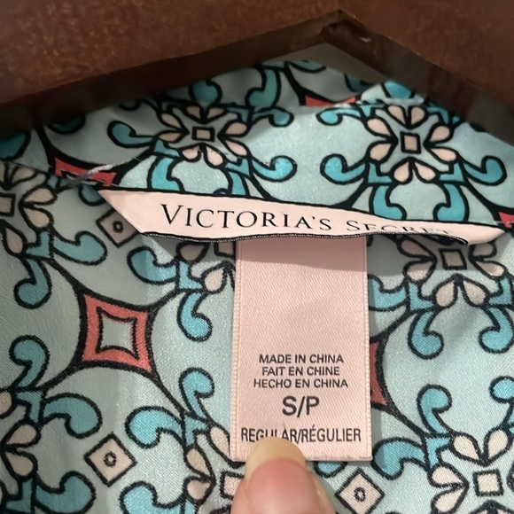 Victoria's Secret Floral Patterned Blouse - Blue and Pink - Picture 4 of 7